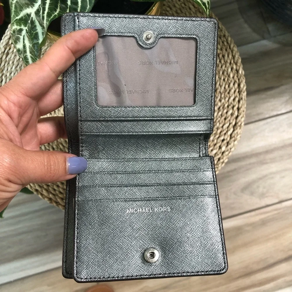 Michael Kors Silver Wallet Small